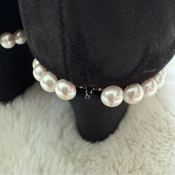 CHANEL women suede heels with pearls  size 38C EU Authentic - Picture 4 of 9